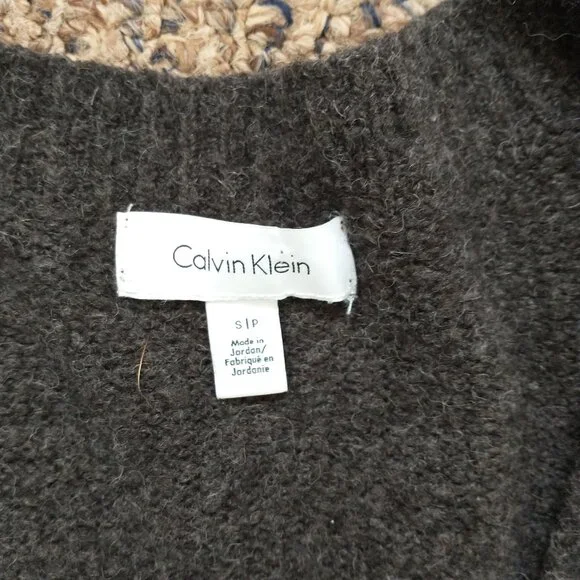 Sweater - Picture 3 of 5